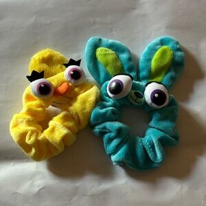 Disney/Pixar Duck and Bunny 🐥🐰Bundle of 2 Scrunchies